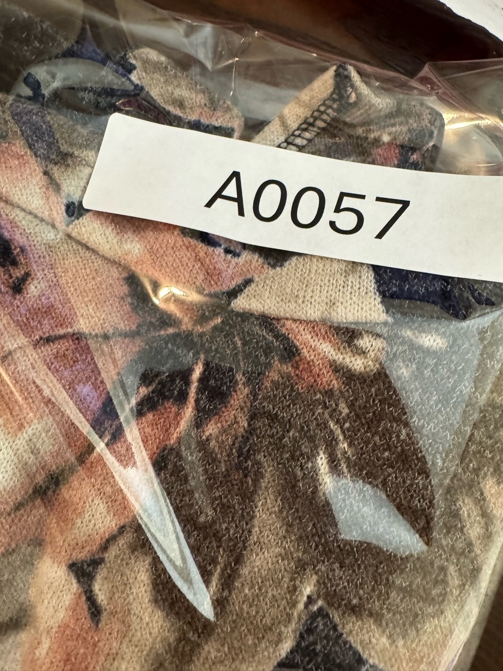 143 Story Cowl Neck Sweater Oversized Stretchy Gray Floral Plus 3X - Picture 9 of 9